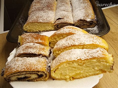 hotový kakaový závin pripravený na pečenie