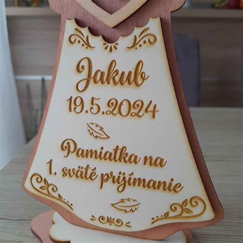 Symbolika prvého svätého prijímania pre chlapca