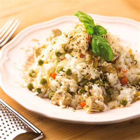 Zeleninové rizoto s kúskami opečeného tofu