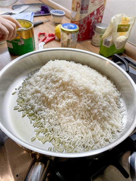 Schematický postup varenia ryže basmati