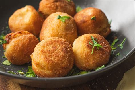 Servírované zemiakové krokety ako príloha