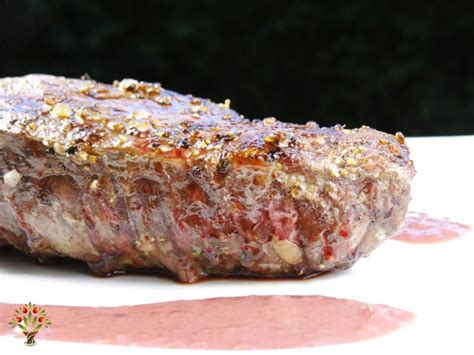 Ingrediencie na rump steak s malinovou omáčkou