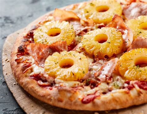 Ananás na pizze - kontroverzná obloha