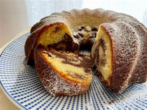 Mramorová tvarohová bábovka