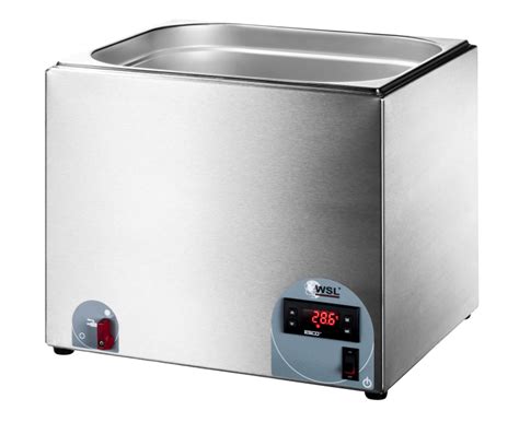 Vodný kúpeľ na prípravu vaječného likéru