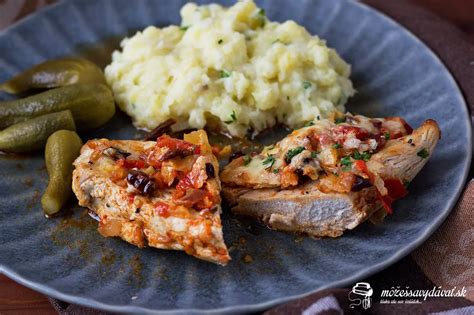 Morčacie mäso s paprikou