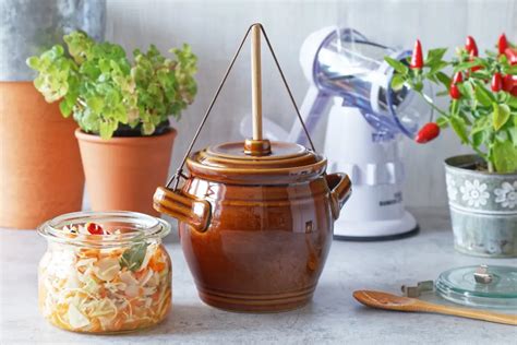 Porovnanie liatinového a keramického hrnca