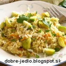 Bulgur s mandľami a hráškom