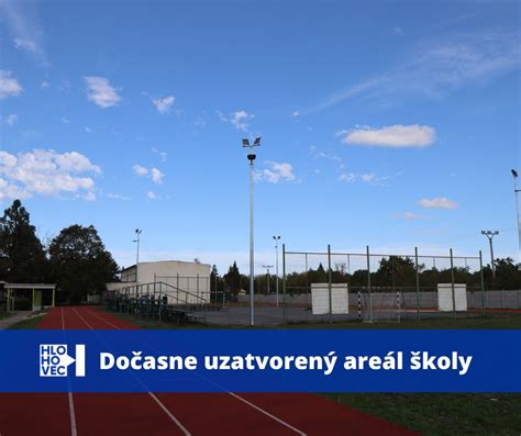 Areál základnej školy s marhuľovým sadom