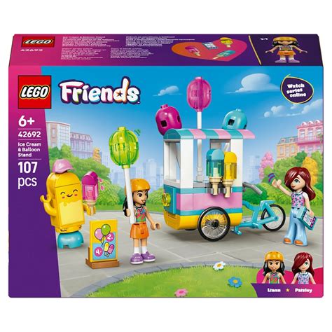 Stánok so sobím hot-dogom v Anchorage