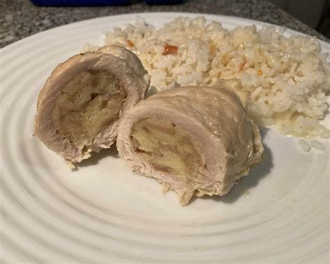 Hotová karé roláda so žemľovou plnkou