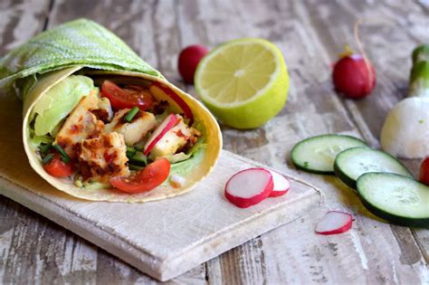 tortilla s halloumi a avokádom