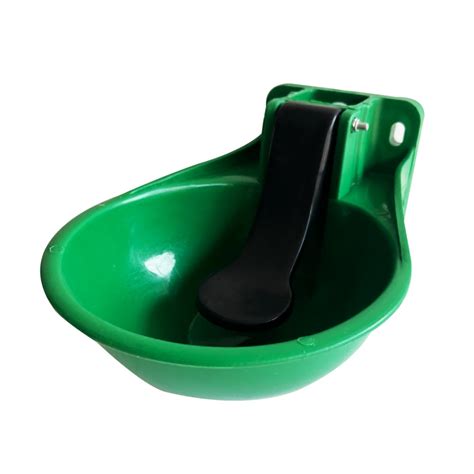 Vyhrievaná napájačka pre dobytok