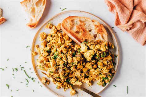 Vegánske raňajky - Tofu scramble