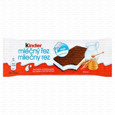 Rozkrojený Kinder mliečny rez s medom