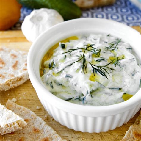 Ingrediencie na prípravu tzatziki