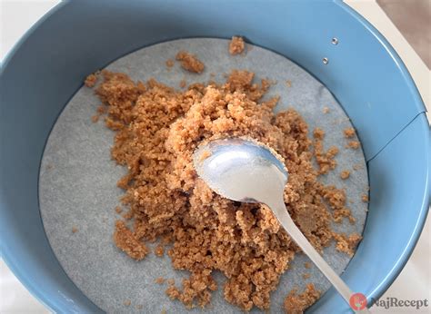 Suroviny na sušienkový základ cheesecaku
