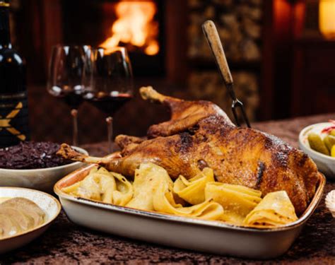 jesenná hostina s pečenou kačicou a husacinou