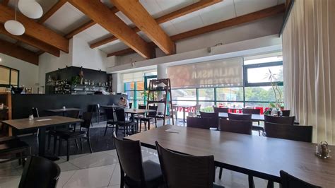 Interiér reštaurácie U ANJELOV v Banskej Bystrici