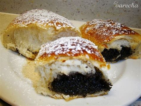 Ilustračná fotografia parených buchiet s makovou plnkou