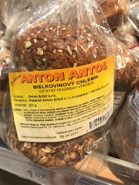 Bielkovinový chlieb