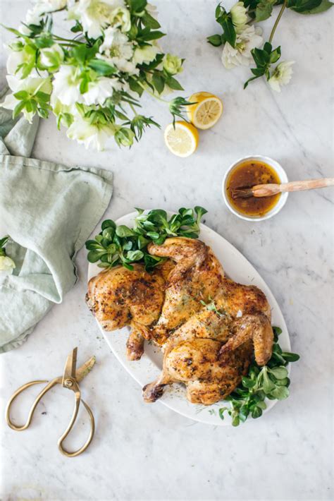 Kura pripravené na pečenie v tvare motýlika