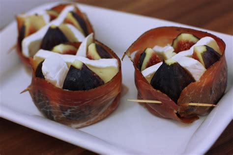 Grilované figy s hermelínom a prosciuttom
