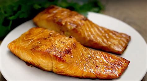 Losos s citrónovo-medovou marinádou