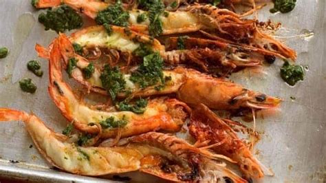 krevety s gochujang omáčkou a brokolicou