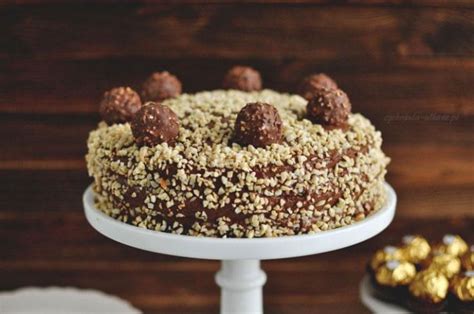 Ingrediencie na Ferrero Rocher tortu