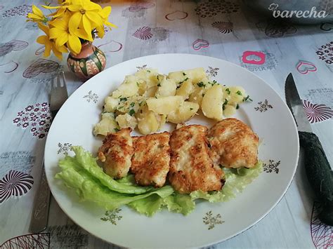 rozmanitosť jedál z kuracích pŕs