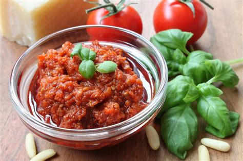 paradajkové pesto