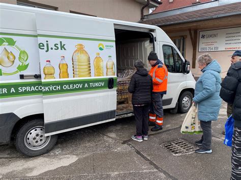 Zber olív a výroba oleja