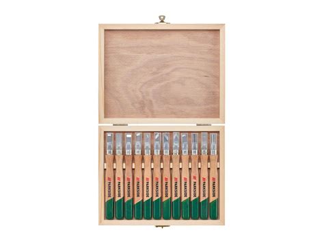 Drevená kazeta so súpravou sústružníckych nožov
