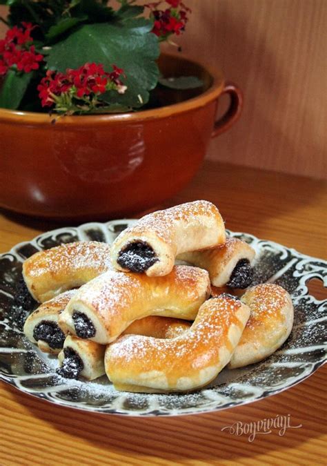 Rôzne varianty plnenia tvarohovo-lekvárových rožkov