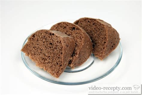 Obrázok domáceho perníka na strúhanie pripraveného na krájanie