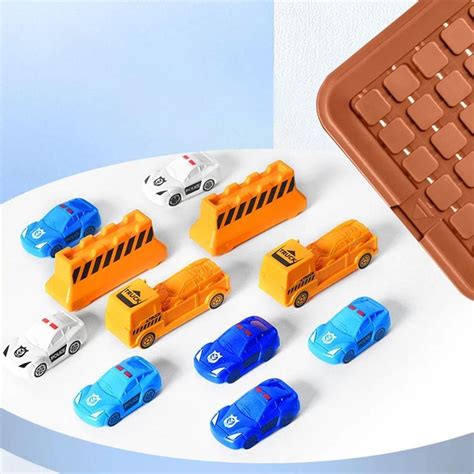 počítacia tácka s autíčkami