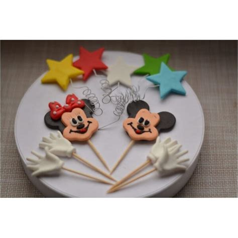 Ingrediencie na tortu Mickey Mouse