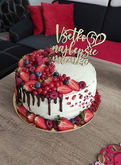Ilustrácia torty s číslom 60