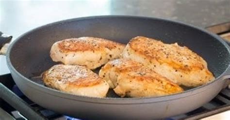 Kuracie prsia opečené na panvici