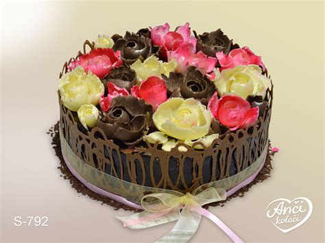 Ruže na torte