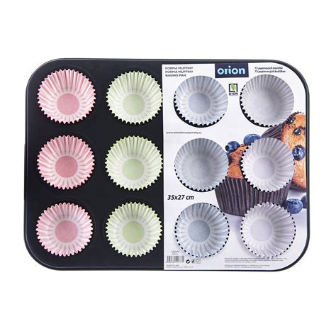 Muffinová forma s papierovými košíčkami