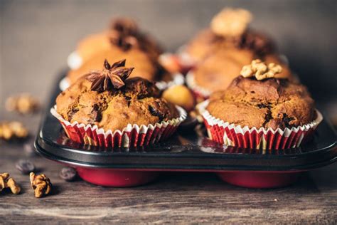 Tekvicové muffiny ozdobené mandľami