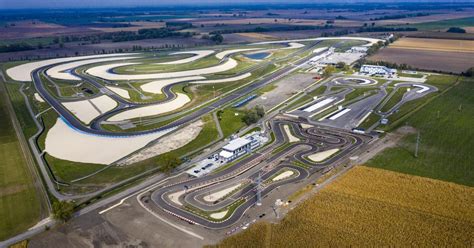 Slovakiaring - moderný motoristický okruh