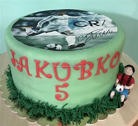Torta s fotografiou futbalového hráča