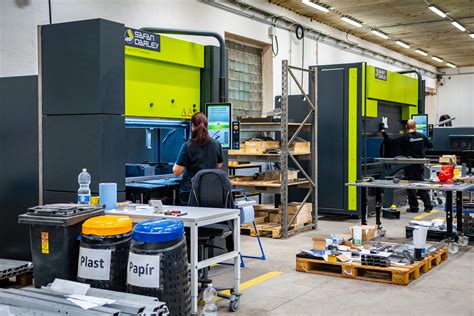 Schéma ultrazvukového merania hrúbky plechu