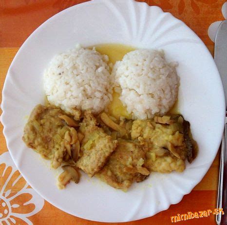 Sójové plátky s kari a ryžou