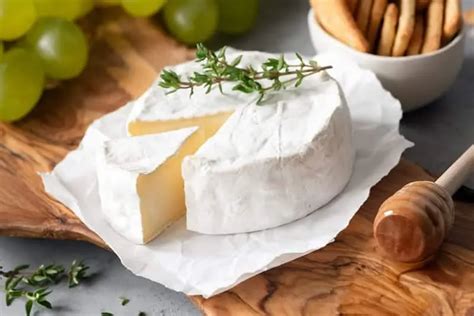 Syr Brie s ovocím