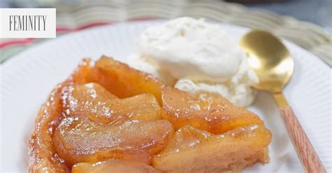 Jablkový koláč s vanilkovou polevou