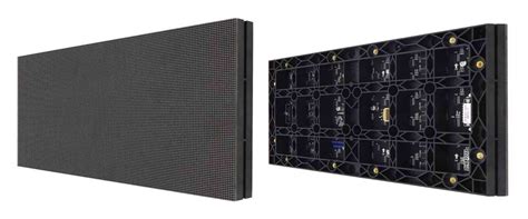 Detail LED displeja a ovládacích prvkov rúry